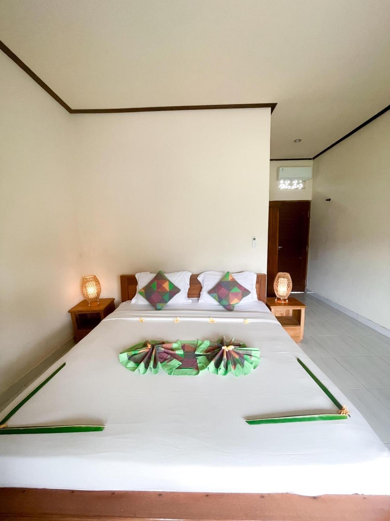 Mantra Guesthouse Sidemen Sidemen  Bagian luar foto